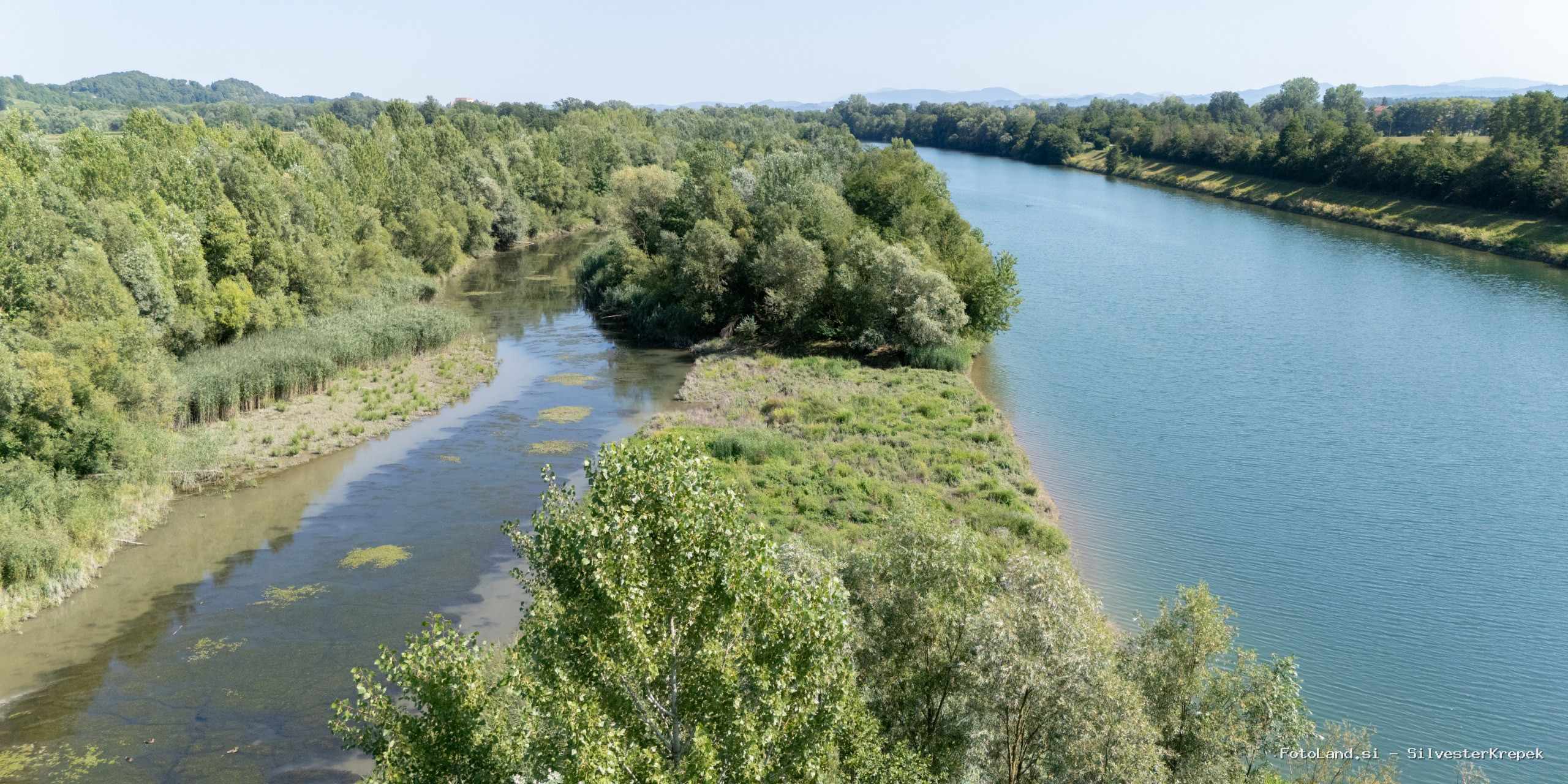 Kanal reke Drave v Slovenja vasi – Pokrajina | FotoLand.si